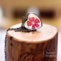wisiorek-z-kwiatem-handmade.jpg