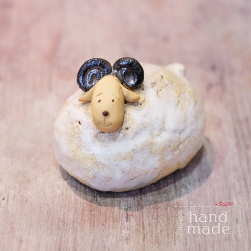 ceramiczny-baranek-handmade.jpg