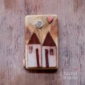 ceramiczne-domki-na-desce-handmade